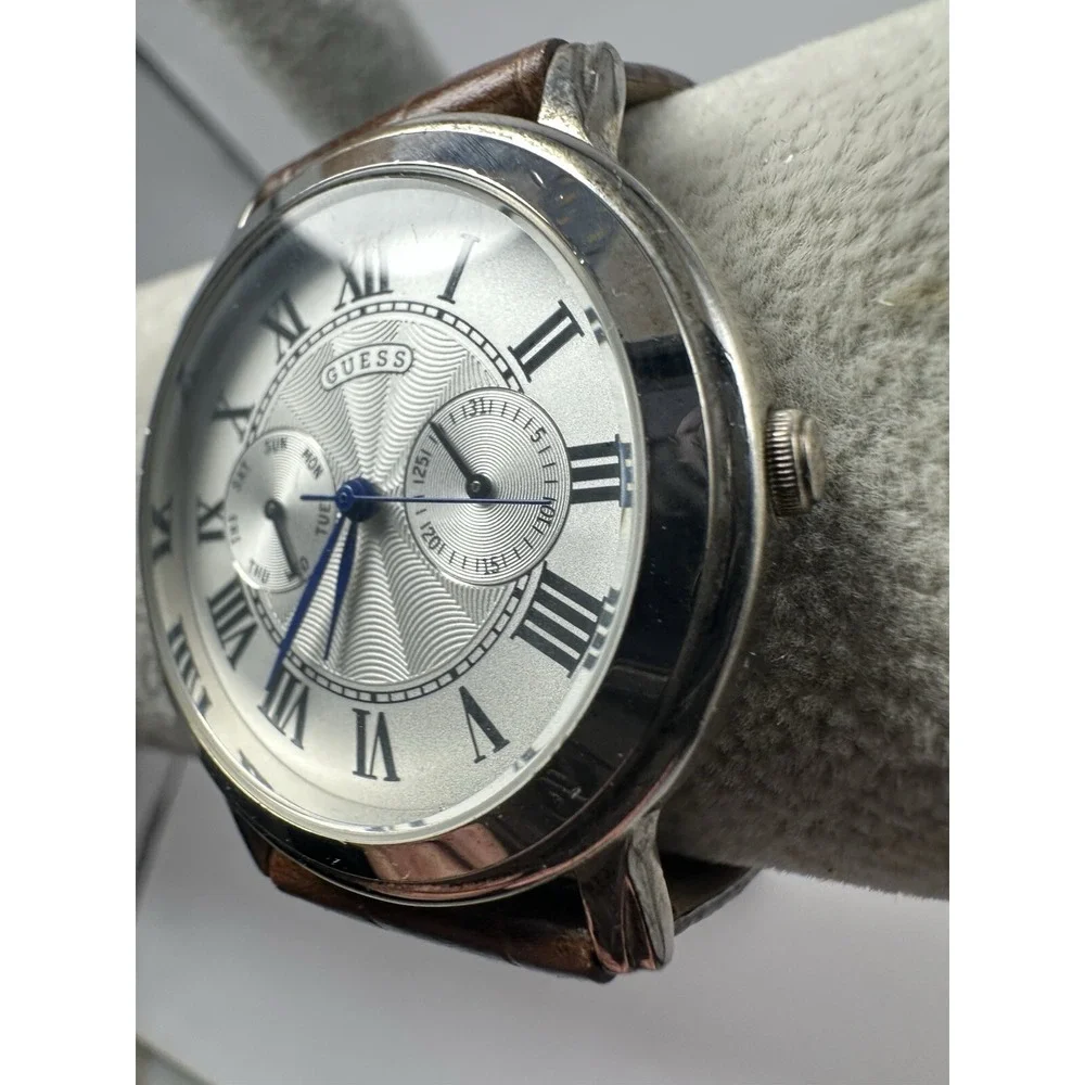 Guess Stamped Sample Mens‎ Watch New Battery 37MM 8.25
